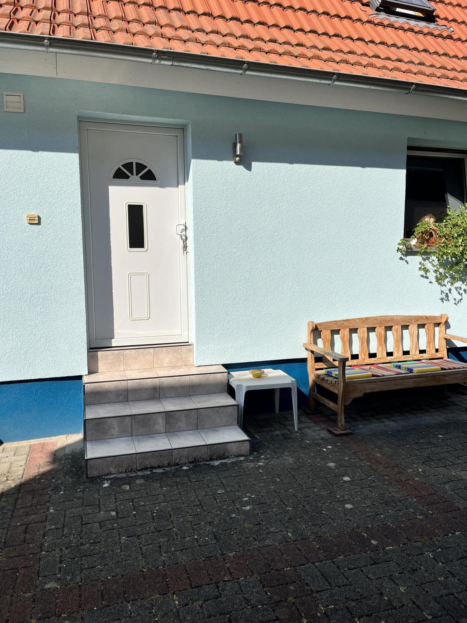 Ferienwohnung Blaues Haus Ubstadt-Weiher Exterior foto